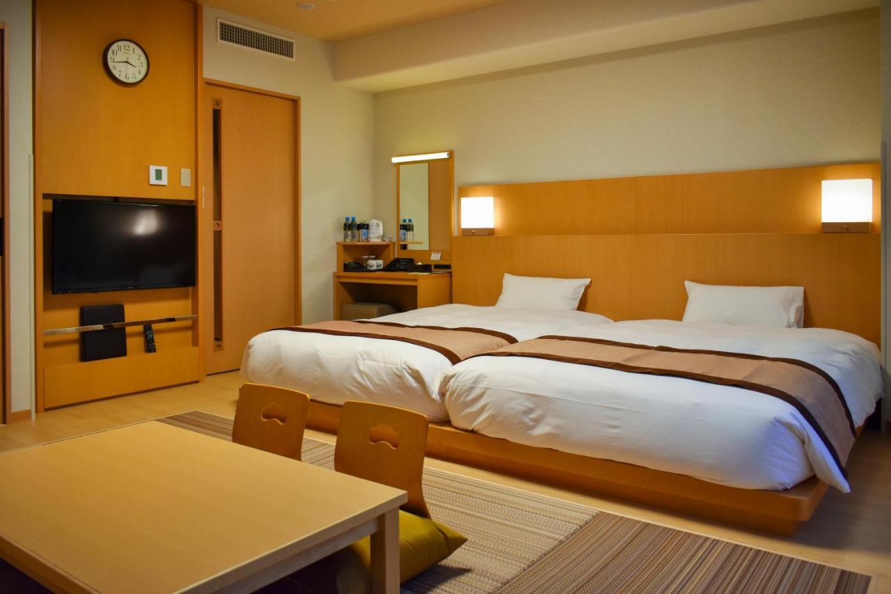Hotel Monterey Fukuoka Фукуока Экстерьер фото